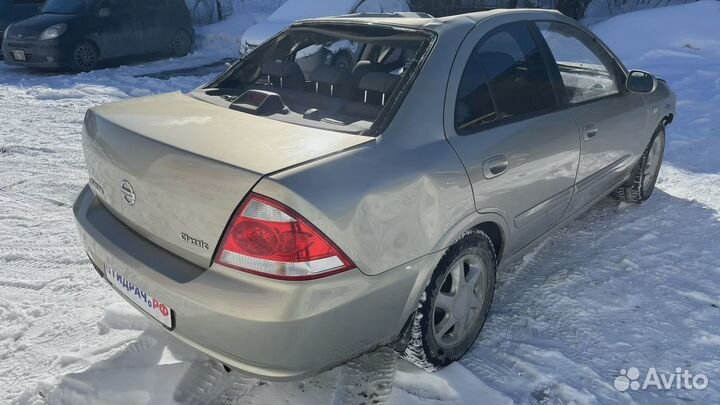 Крепление АКБ Nissan Almera Classic (B10) 24428-95F0A