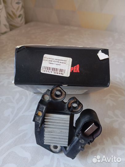 Регулятор напряжения генератора valeo LADA Vesta