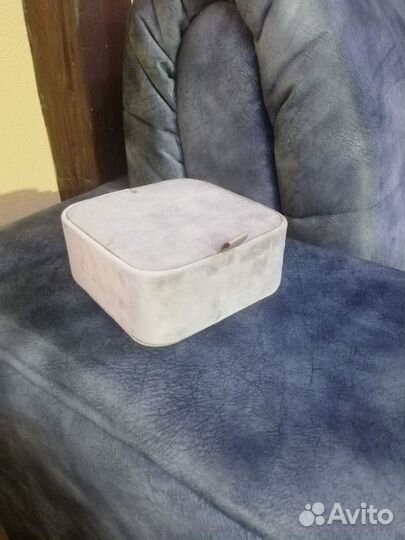 Шкатулка для украшений новая