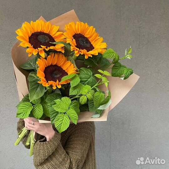 Букет подсолнухов в ассортименте