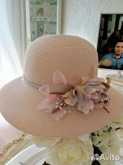 Шляпа женская соломенная