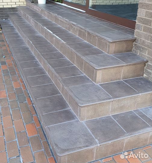 Мастер плиточник