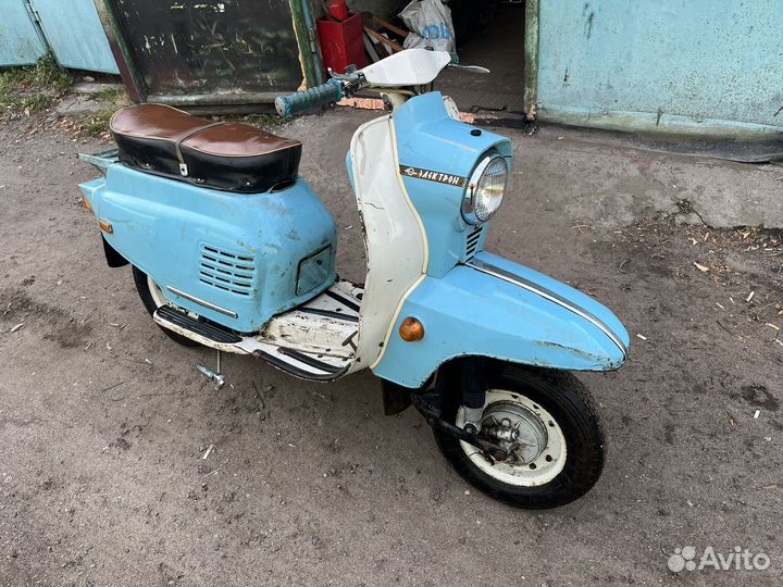 Мотороллер Вятка электрон 150