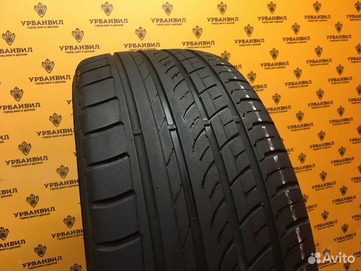 Tracmax F107 235/45 R17 97W