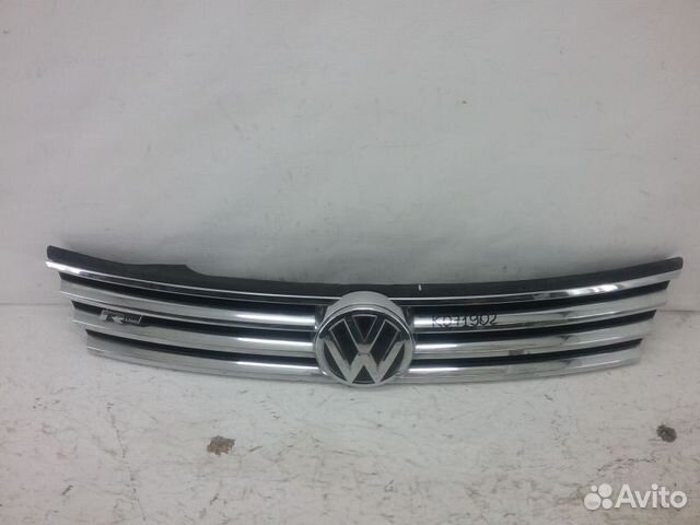 Решетка радиатора Volkswagen Touareg 2 Restail