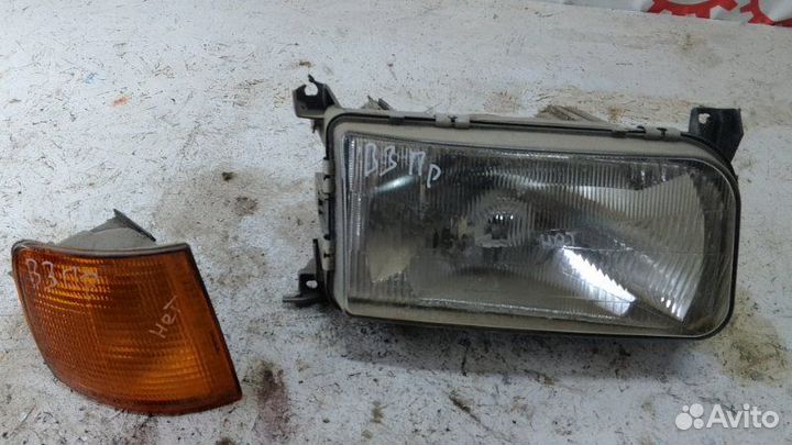 Фара правая Volkswagen Passat B3