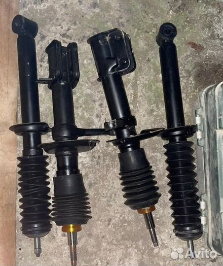 Стойки ваз 2110