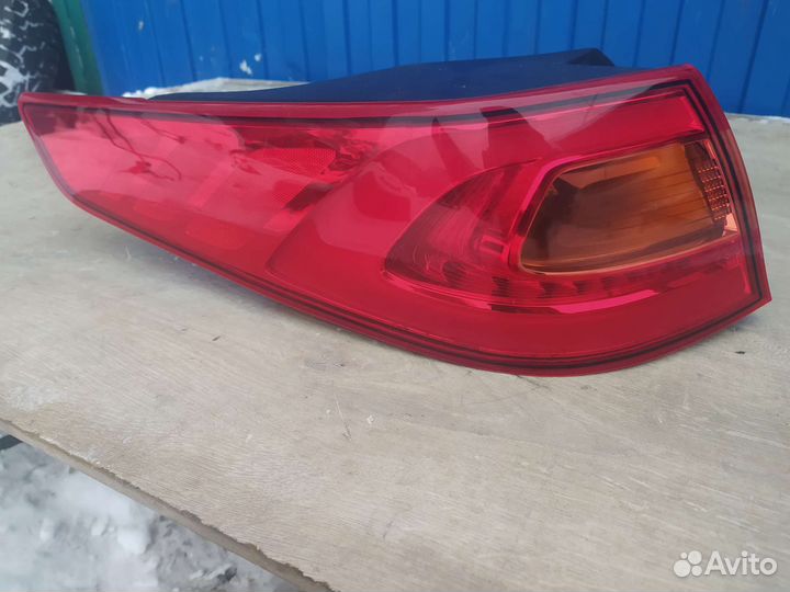 Фонарь задний правый, левый Kia Optima 3