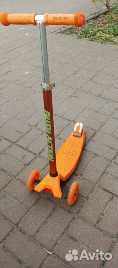 Самокат детский трехколесный