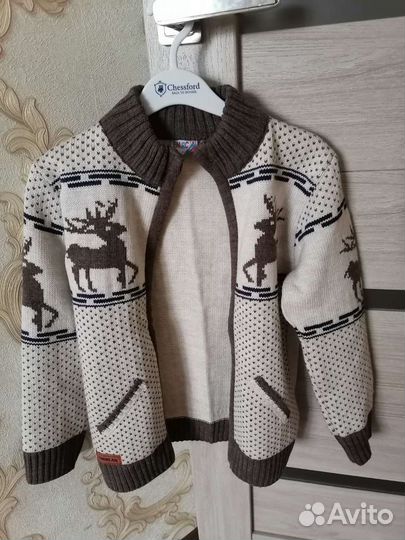 Джемпер для мальчика новый