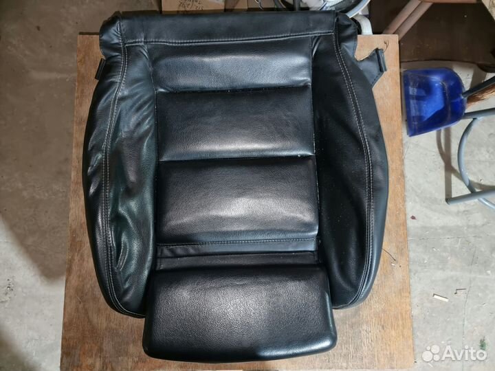 Обшивки сидений Audi