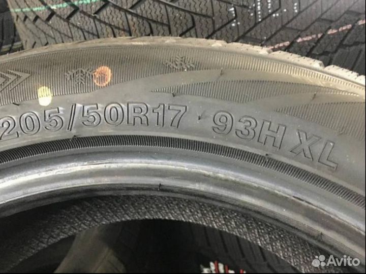 Arivo Winmaster ProX ARW3 205/50 R17 93H