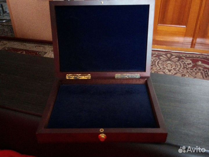 Шкатулки из дерева