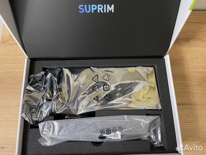 Видеокарта RTX 3090 MSI suprim X 24GB