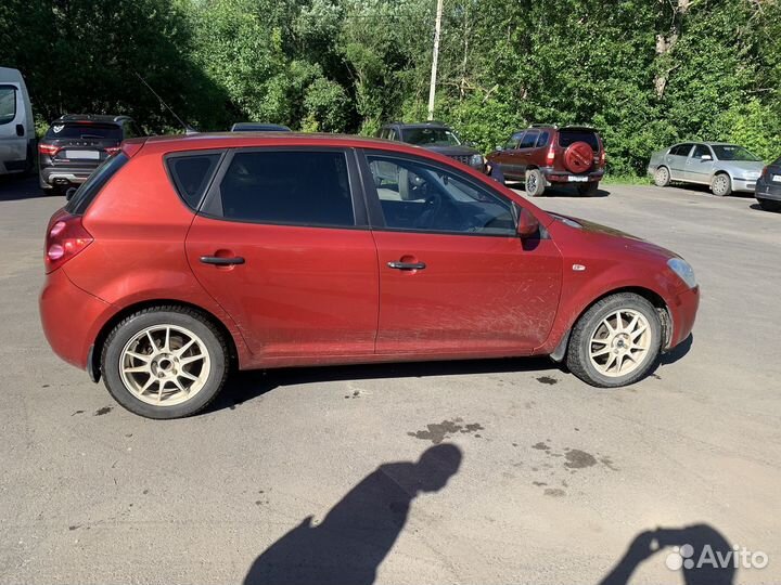 Kia Ceed 1.6 AT, 2008, 140 000 км