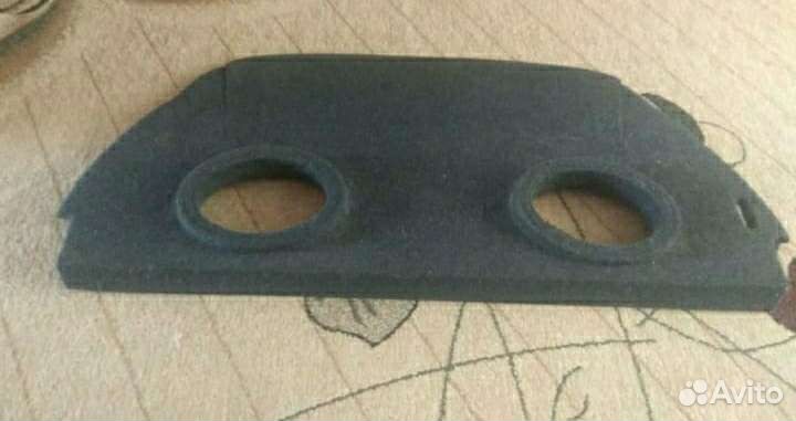 Гранта аккустическая полка лифтбек