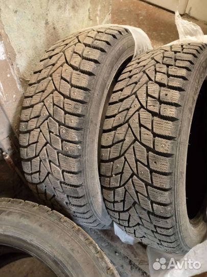 Dunlop SP Winter Ice 02 205/50 R17 93T