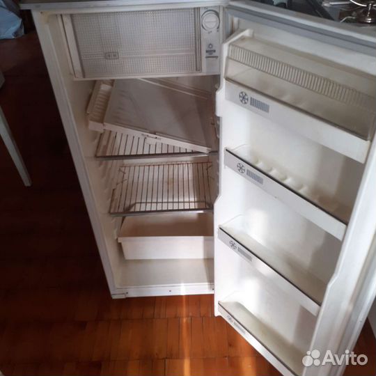 Холодильник бу не рабочий