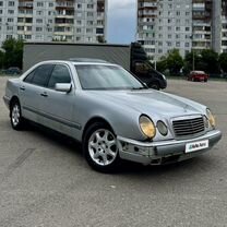 Mercedes-Benz E-класс 2.3 AT, 1996, 431 000 км, с пробегом, цена 235 000 руб.