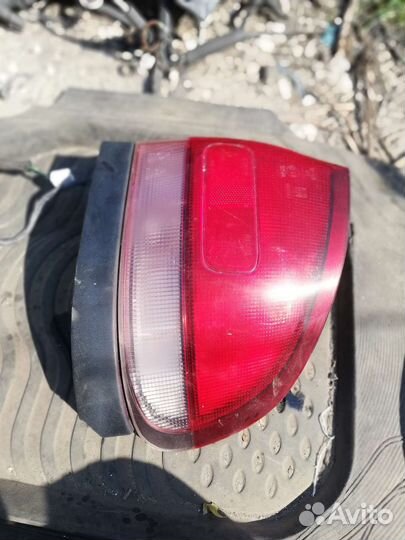 Фонарь задний Мазда 626 GE