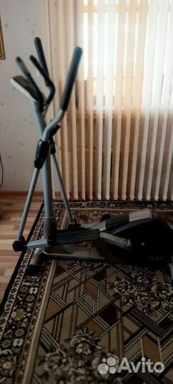 Эллиптический тренажер