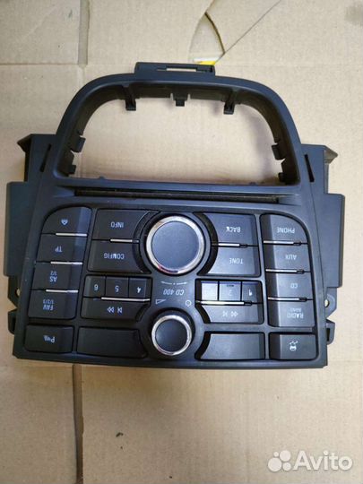 Блок управления магнитолой Opel Astra J