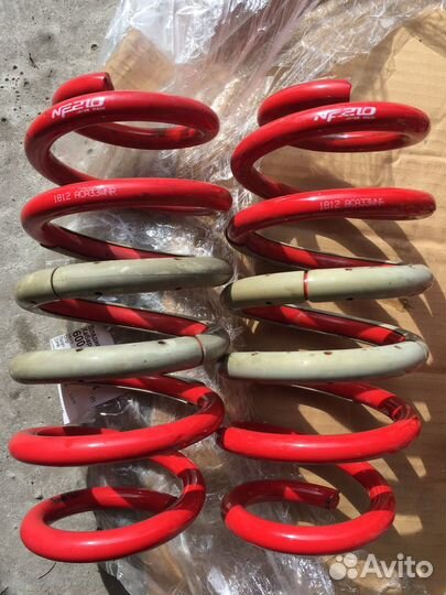 Продам заниженные пружины Harrier 60 кузов
