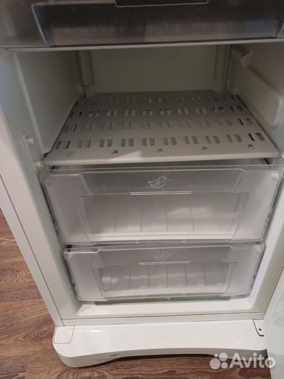 Холодильник indesit индезит