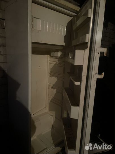 Холодильник бу