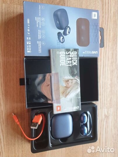 JBL live free 2 реплика