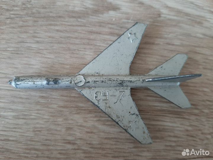 Модель самолета су 7