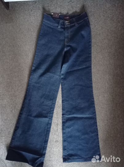 Джинсы мужские