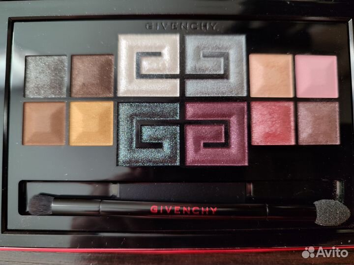 Тени для век Givenchy