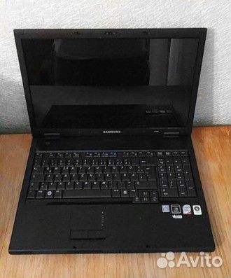 Samsung R700