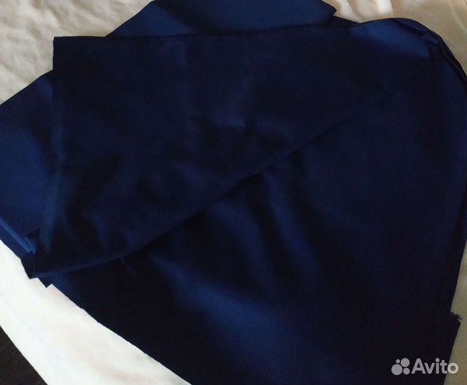 Отрезы ткани разные