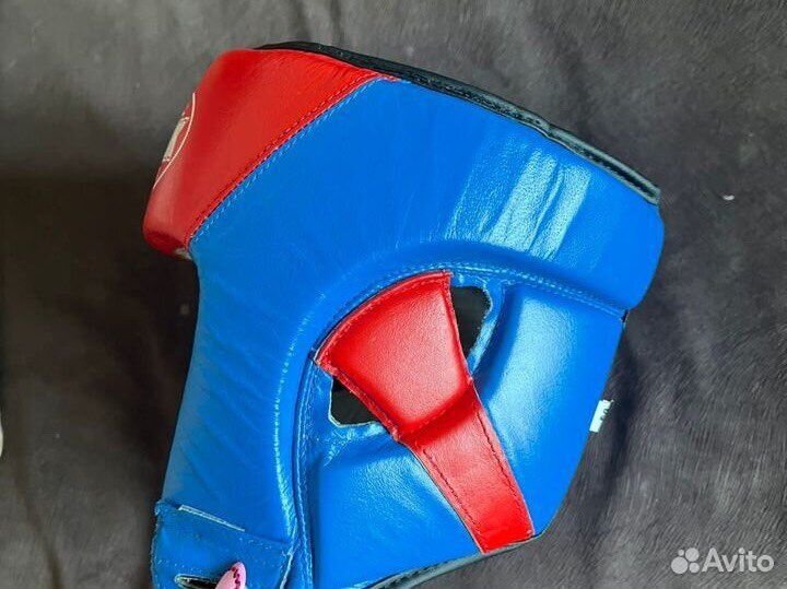 Боксерский шлем