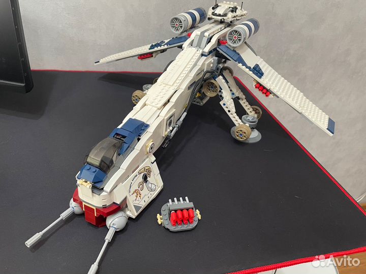Lego Star Wars 10195