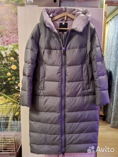 Пуховик зимний женский, 46 размер