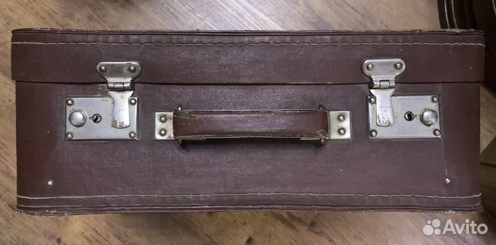 Швейная машинка Волга