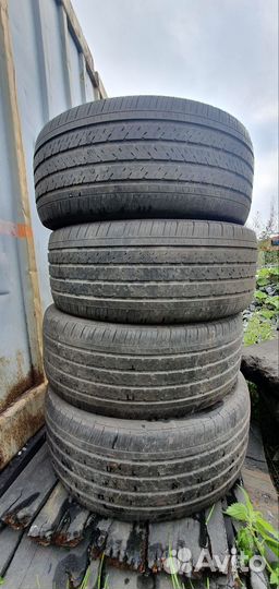 Michelin Pilot HX MXM4 235/55 R17