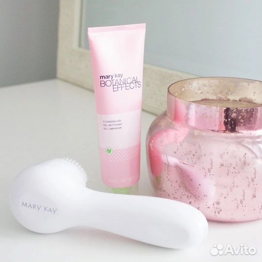 Очищающее средство Botanical Мэри Кэй