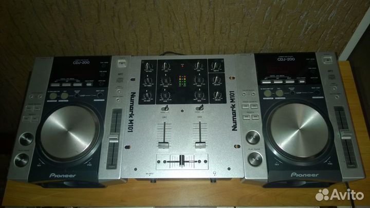 Продам проигрыватели Pioneer CDJ-200. Dj пульт Num
