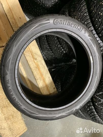 Continental ContiEcoContact 6 225/45 R18 95Y