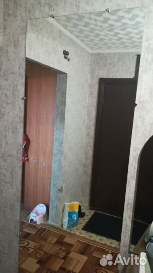 Зеркало настенное