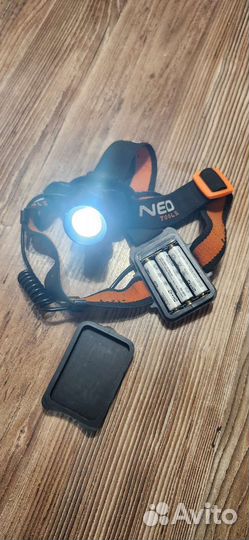 Налобный фонарь NEO