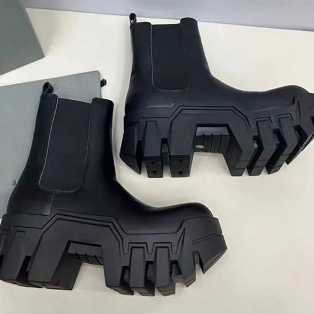 Balenciaga bulldozer boots