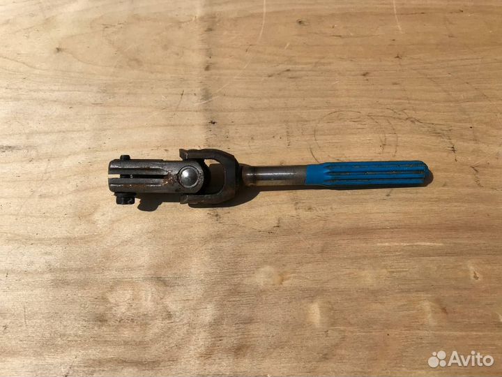 Рулевой карданчик Kia Soul 2004-2008