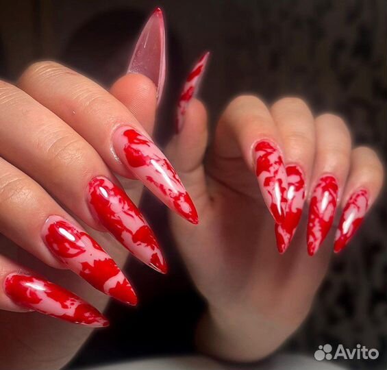 Мастер маникюра