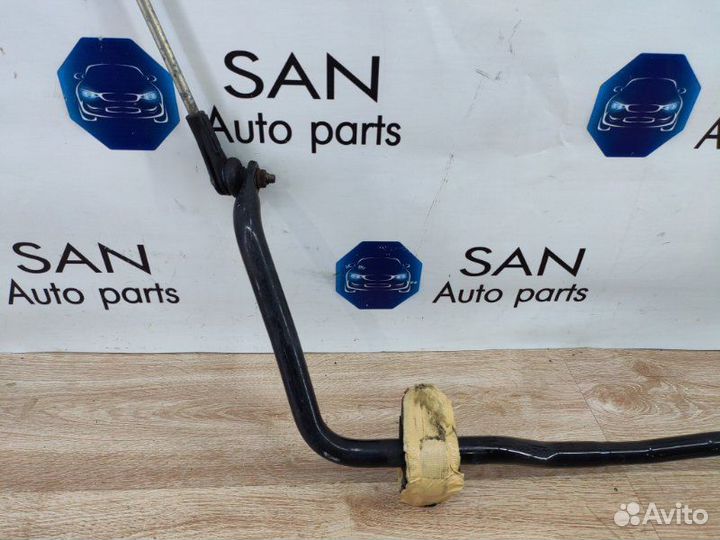 Стабилизатор поперечной устойчивости передний Bmw