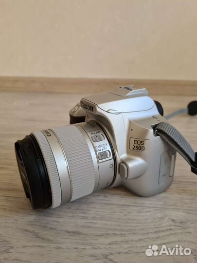 Canon eos 250d kit
